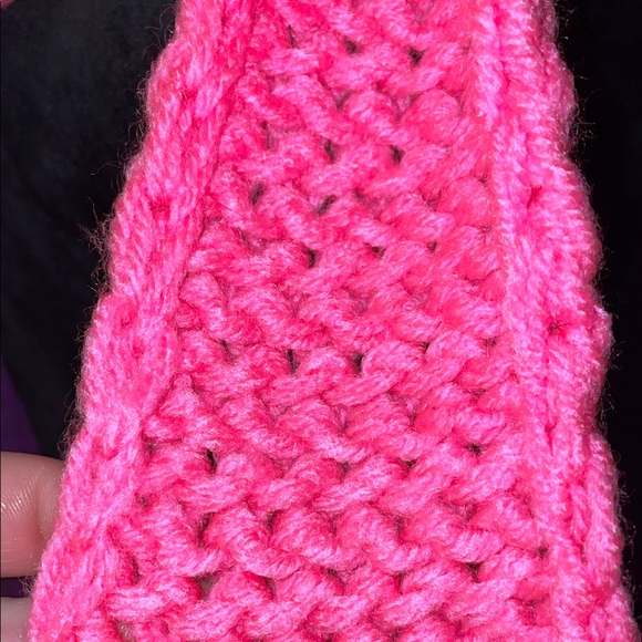 Neon Pink Knit Scarf - Picture 3 of 4